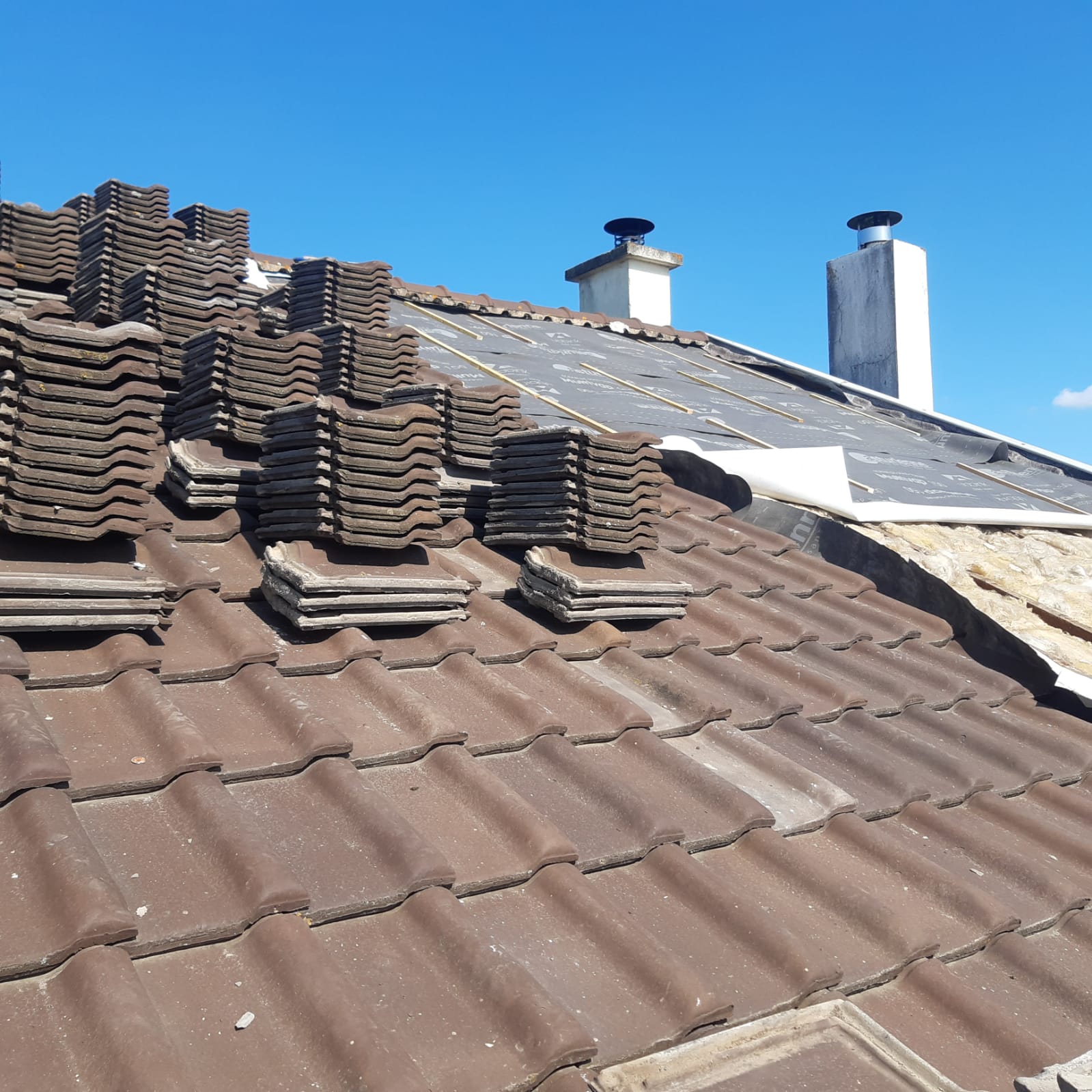 Rénovation toiture ardoise Nantes – ABCD Couverture Joseph Mallard couvreur qualifié